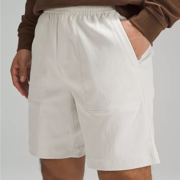 (NWT) Lululemon Bowline Men’s Short 8” Woven In Bone, Size: Medium